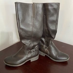 Women’s Brown Boots Size 8